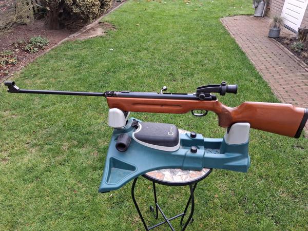 Haenel model 3.112 cal. 4,5mm luchtbuks