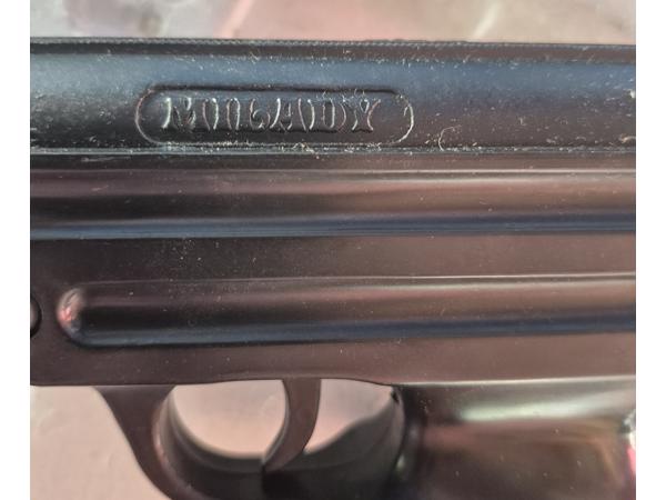 Vintage Milady luchtdruk pistool