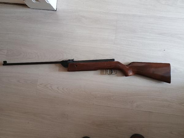 Norica 61, 4,5mm, buks van Spaanse makelij