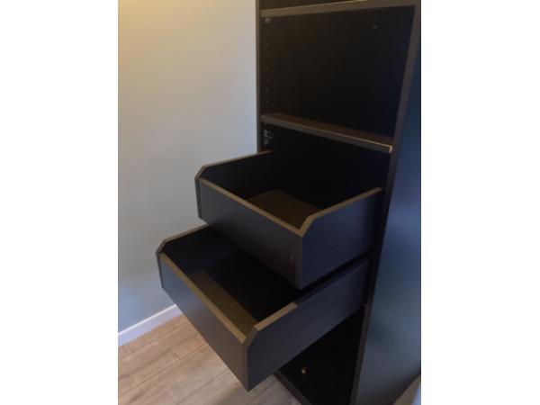 Ikea PAX kasten met Fardal deuren