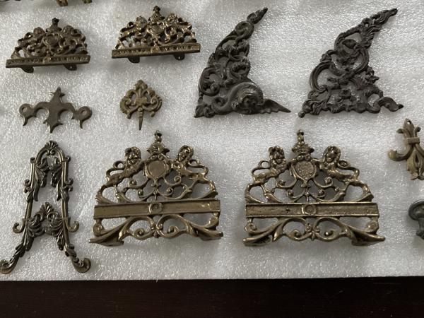 Messing klok ornamenten