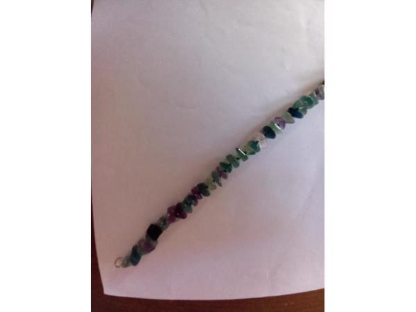 Fluoriet ketting in groen, paars en transparant kleur 60 cm