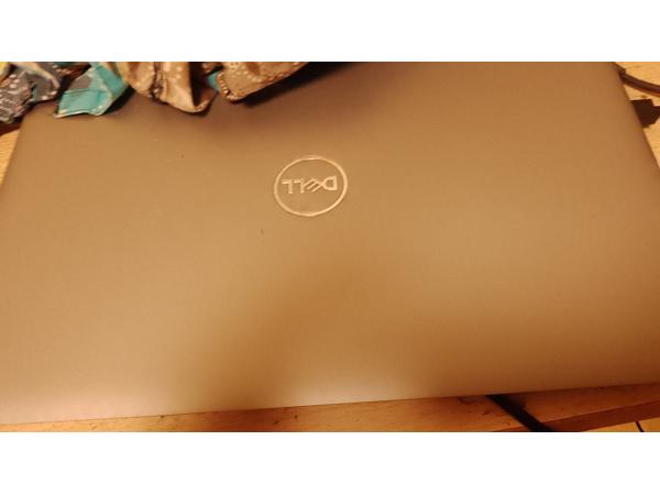 Laptop dell nieuw te