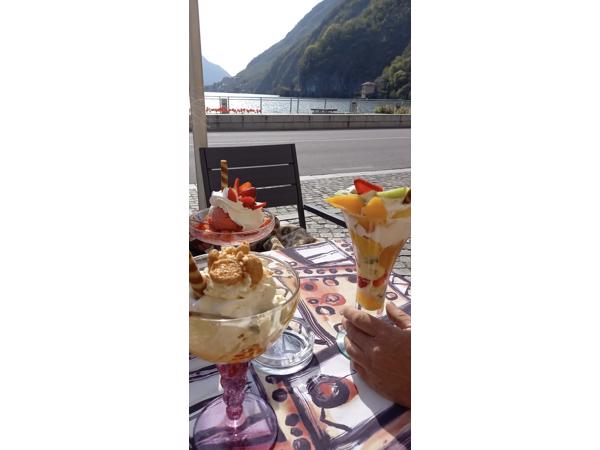 Vakantie italie , luganomeer, Comomeer, aan het strand 🏖