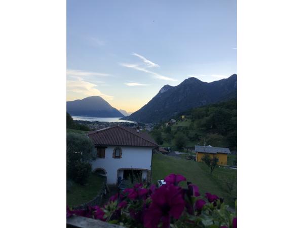 Vakantie italie , luganomeer, Comomeer, aan het strand 🏖