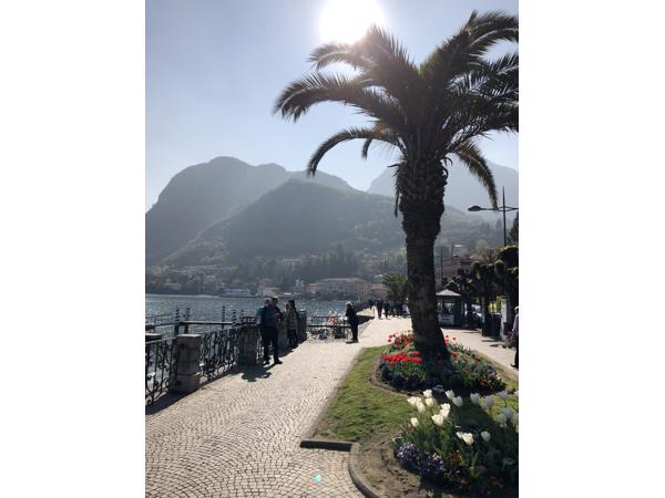 Vakantie italie , luganomeer, Comomeer, aan het strand 🏖