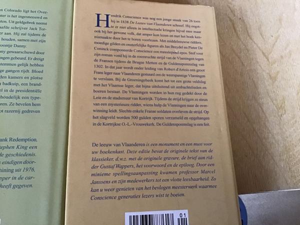 4 PRACHTIGE BOEKEN van Romans, Avontuur ,thrillers,enz