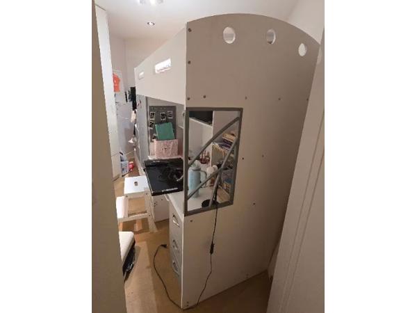 Multifunctionele hoogslaper, nieuwprijs 1099!