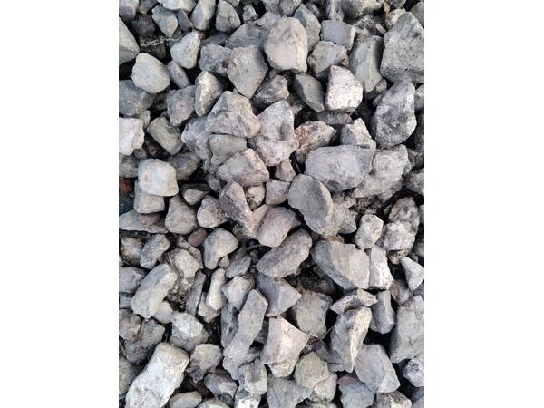 Puinzakken met siergrind