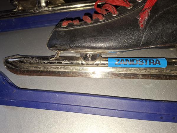 Schaatsen, lage noren