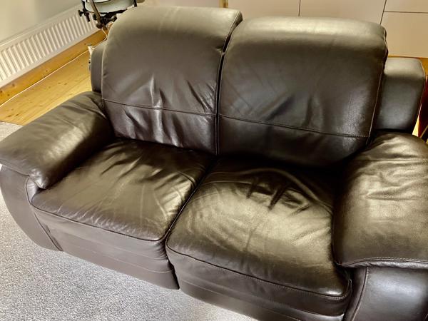 2 Vouwbare Deelbare Leren Banken die comfortabel zitten