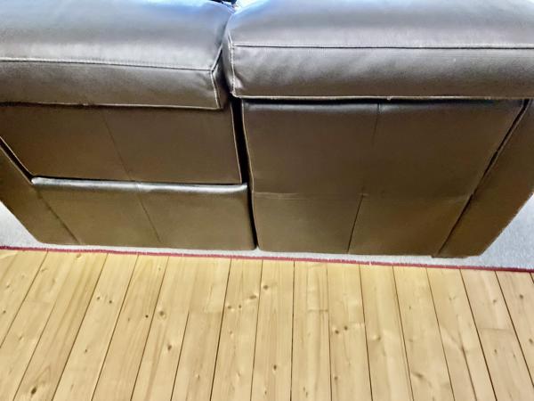 2 Vouwbare Deelbare Leren Banken die comfortabel zitten