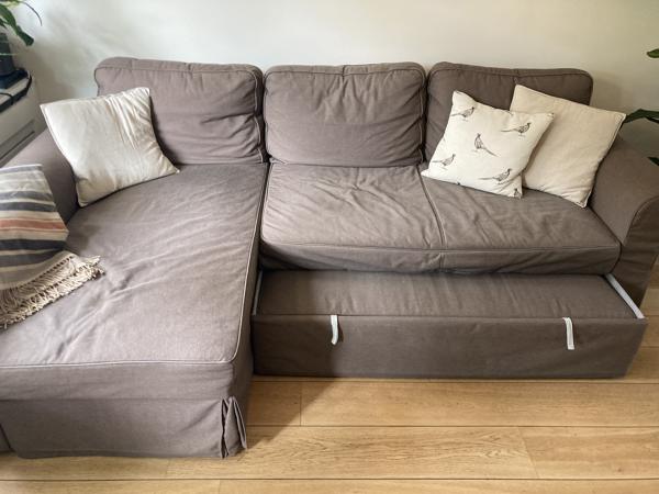 Bank (hoekbank / slaapbank)