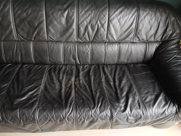 Gratis leren hoekbank - met gebruikssporen