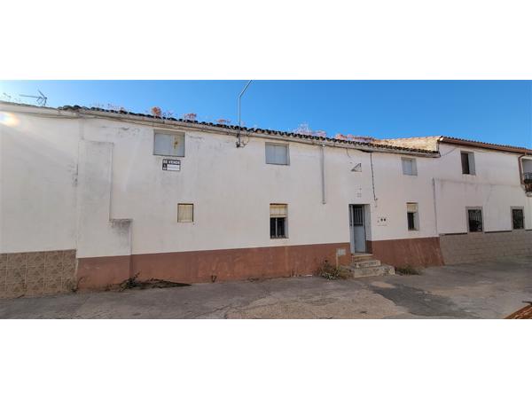 Dorpswoning Extremadura/Madroñera/Trujillo/39.000€