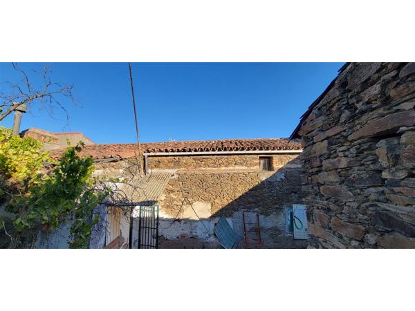 Dorpswoning Extremadura/Madroñera/Trujillo/39.000€