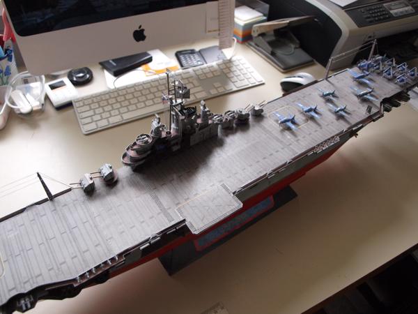 Papierm/kartonmodeln USS Essex