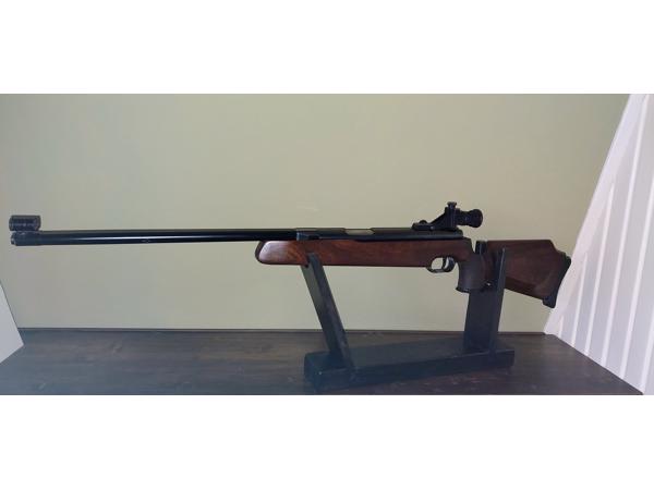 Aangeboden  mooie Feinwerkbau 300