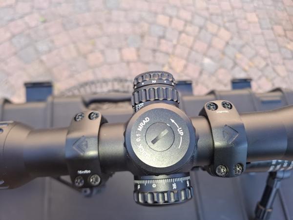 daystate delta wolf 6.35mm met vector optics continental