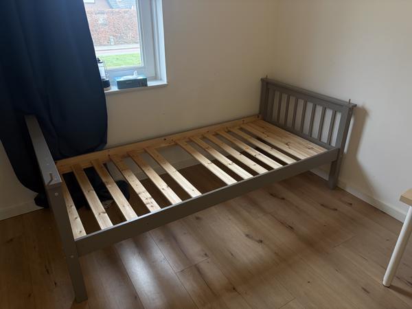 Stapelbed of 2 losse bedden