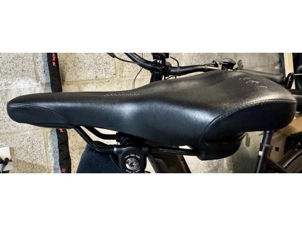 SQlab ergonomische verende fietszadel.