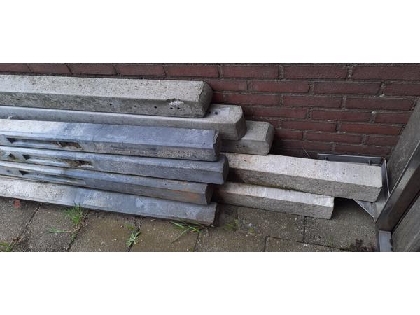 Betonpalen tuinpalen schuttingpalen