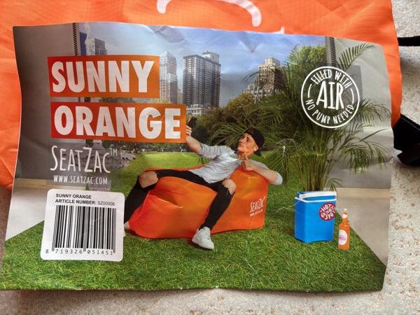 Nieuwe Sunny Orange SeatZac lucht gevuld oranje zitzak