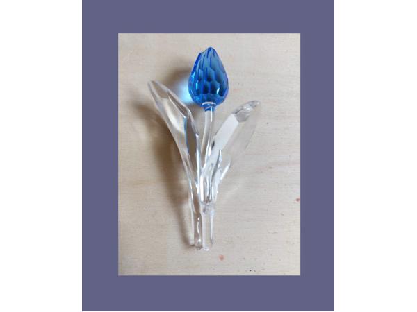 Swarovski rode + blauwe tulp + staander met echtheids-logo