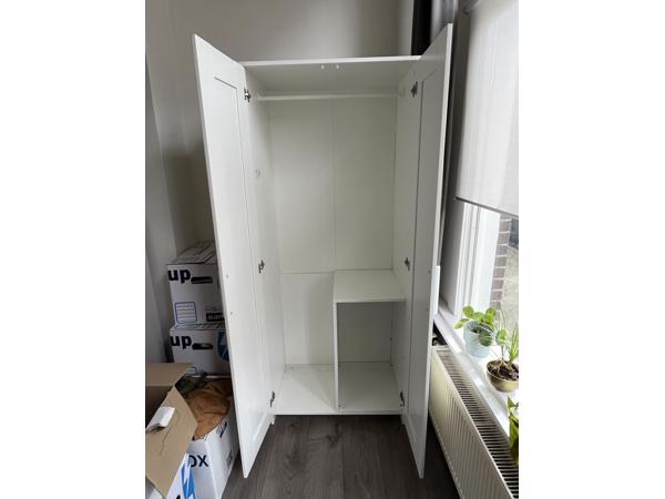 Witte Ikea kast BRIMNES met 2 deuren