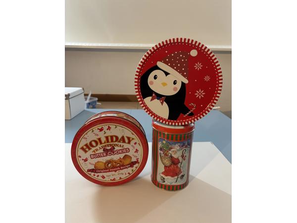 Kerstblik 13,5 cm doorsnee trommel beer kerst beertje trui