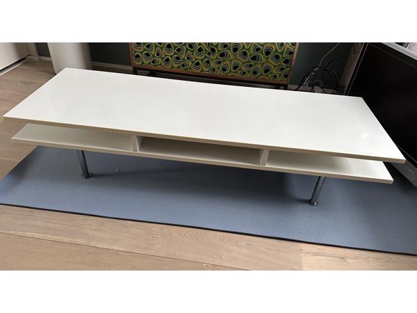 Wit tv-meubel