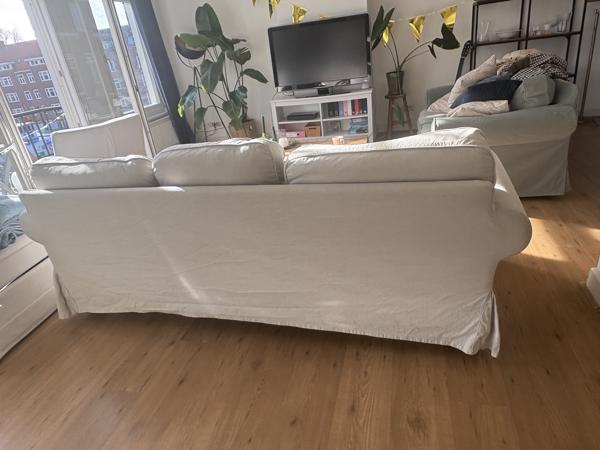 2 heerlijke IKEA banken en 1 stoel