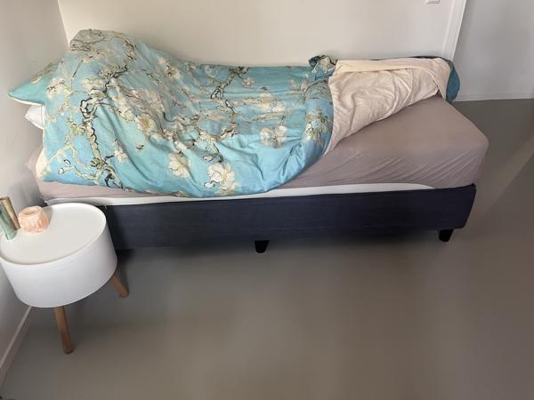 Mooie boxspring 200x80cm in/ex matras