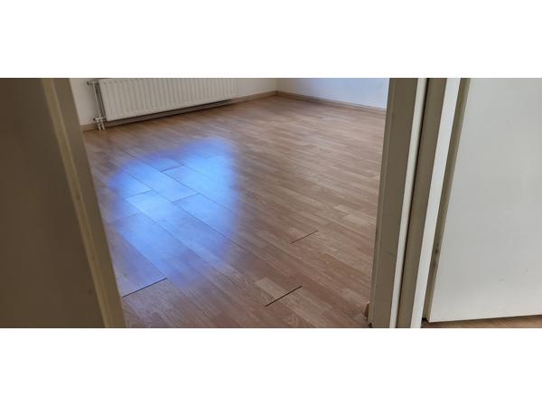 Laminaatvloer, +/- 30-40 m2