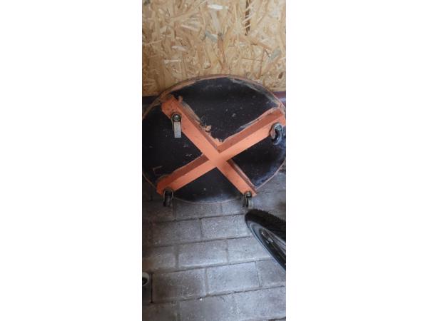 2 planten trolleys voor zware planten die buiten kunnen blijven