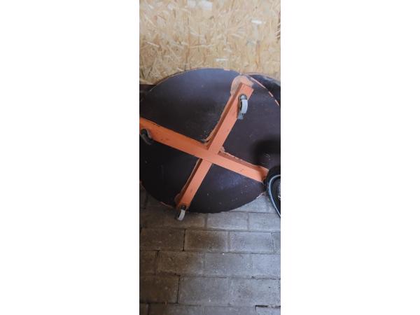 2 planten trolleys voor zware planten die buiten kunnen blijven