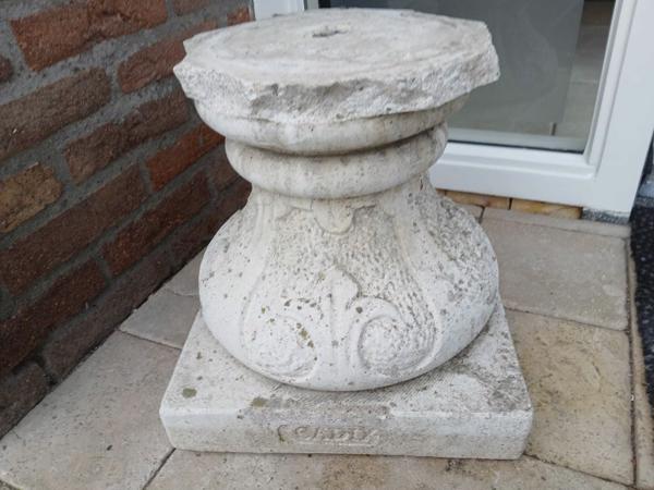 sokkel zuil tuinsokkel presentatieblok beton console massief