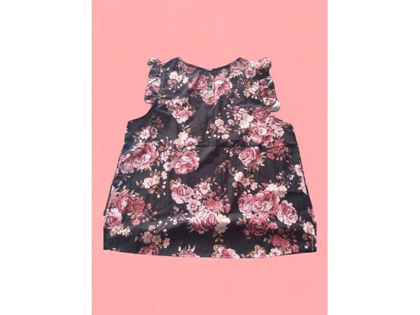 mouwloos luchtig shirt bloemen L