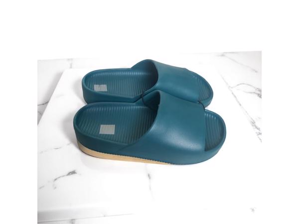 Heren slippers effen groen 41
