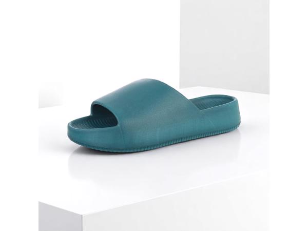 Heren slippers effen groen 41