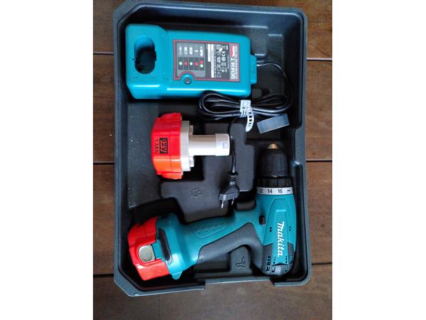 Makita schroefboormachine 12V