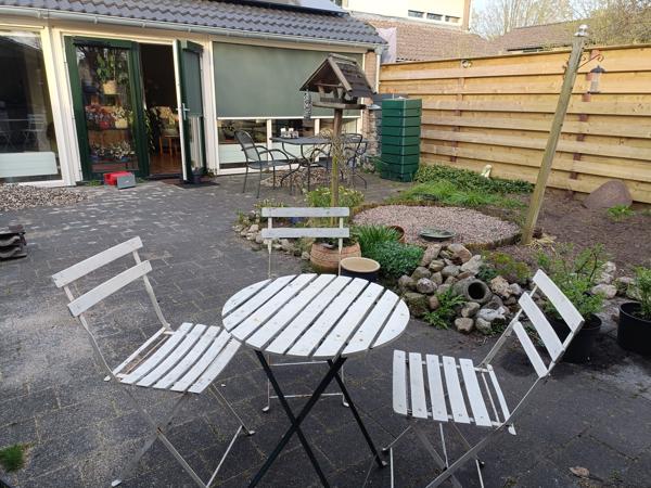 Houten Bistro Setje in redelijke staat.