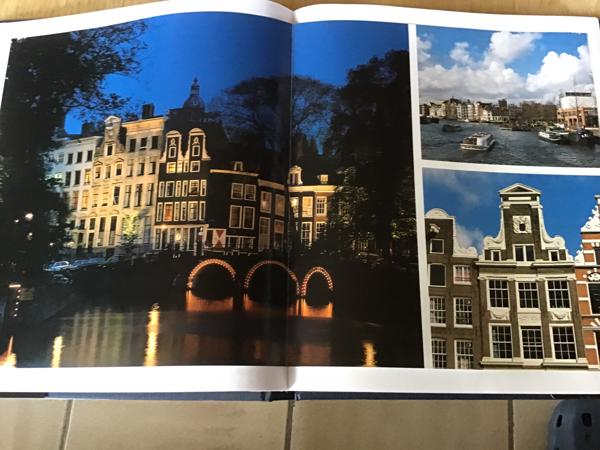 Amsterdam boek ,prachtig exemplaar ,mooie foto's & tekst