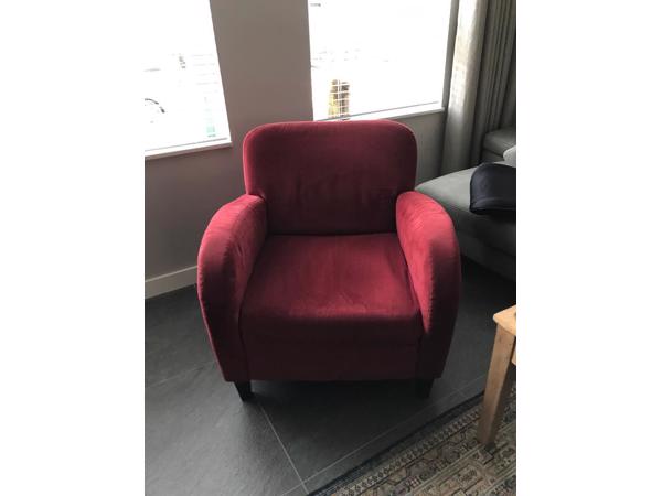 Tweezitsbank en fauteuil
