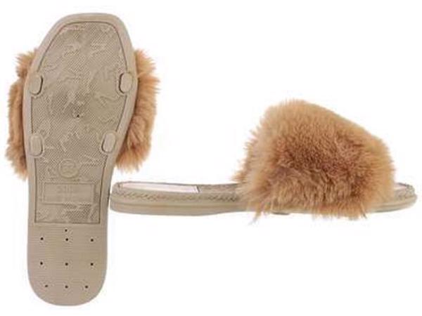NN152 Givana Fluffy slippers camel 40