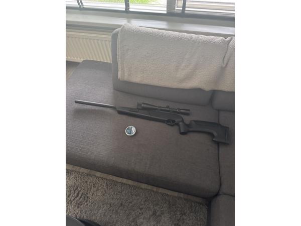 stoeger atac 5.5 mm met scope