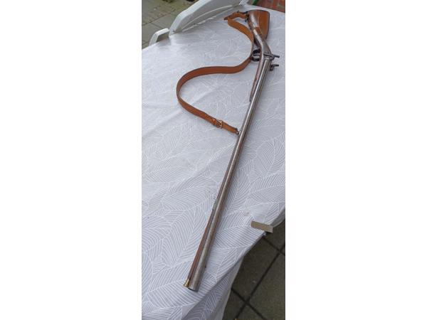 Antiek vrijgesteld percussie dubbelloops geweer