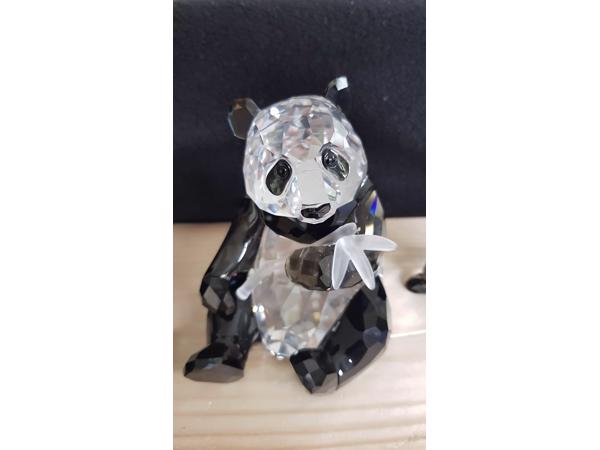 Swarovski Pandajong met doos, omdoos en certificaat