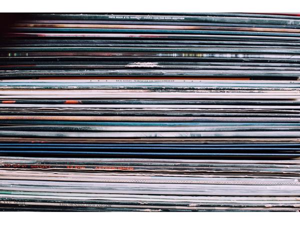 LP hoezen gezocht (voor aan de muur)