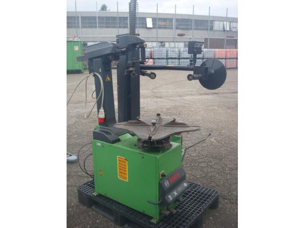 Bandenapparaat met hulparm Bosch TCE4420 12 tot 23